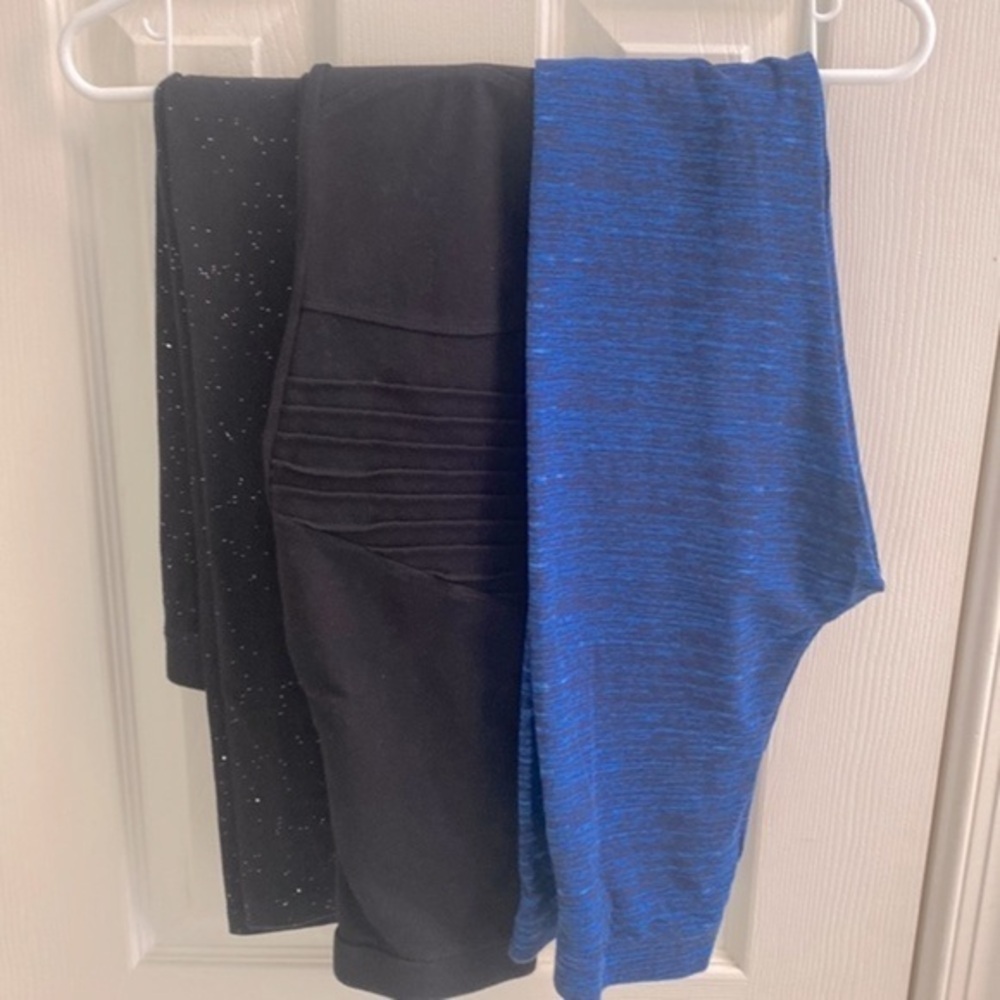 NWOT bundle of 3 leggings